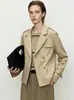 Elegante gabardina de doble botonadura para mujer, nuevo estilo otoño 2026, muy elegante y versátil para figuras petite.