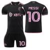 2324 Miami International Away Black Messi No.10 Suarez No.9 Jersey Meias Roupas de Futebol Atacado