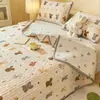 Frazada de Cama de Felpa de Leche de Gasa de Doble Capa Juego de Tres Piezas Dormitorio de Estudiantes Manta de Doble Cara Protector de Colchón y Cama
