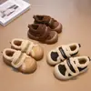 Zapatos Casuales Deportivos de Algodón para Niñas 2025 Otoño/Invierno Nuevo Estilo Niños Medianos y Grandes Versátiles Cálidas Botas de Algodón Escolares de Algodón con Forro de Felpa para Niños