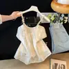Camisola Bordada Floral Holgada con Cuello en V Estilo Vacacional para Mujer, Moda Verano 2026, Top Elegante Plisado con Caída