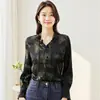 Camisa Feminina Elegante de Alta Qualidade Redutora de Idade para Mulheres de Meia-Idade, Nova, Estilo Francês Retrô, Gola V, Renda, Cadarço, Botões Únicos, Manga Longa, Primavera e Outono