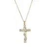 Colar Feminino Colorido Zircônia Joias Design de Nicho Pingente Cruz Completo em Diamante Colar Corrente de Clavícula em Aço Inoxidável
