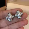 Brincos de Prata 925 com Pino Torcido Estrela de Quatro Pontas Pérolas Swarovski Stud Earring Luxo Leve para o Trabalho Brincos Envolvidos de Quatro Cantos Mostram Ornamentos Nobres para Orelha