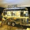 Quiosco Móvil Vista de Calle Camión de Comida Grande Móvil Mercado Nocturno Gourmet Carrito de Té con Leche y Café Carrito de Bocadillos Multifuncional Comercial