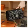 Comercio Exterior al por Mayor Bolso Nuevo Popular de Lujo Ligero de este Año Estilo Coreano Bolso Cruzado Bolso de Hombro de Moda Cuero Suave Bolso Clásico para Mujer