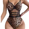 Lingerie sexy europeia e americana provocante macacão suspensório com retalhos de malha estampa de leopardo atacado fonte