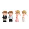Micro Paisaje Muñeca de Plástico Adornos Pequeños Abrazo Princesa Boda Pareja Llavero DIY Accesorios Decoraciones para Pastel