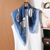 Lenço Quadrado Retro Francês Anos 70 para Mulheres, Lenço de Seda de Alta Qualidade para o Trabalho, Elegante e Estiloso, Combinado com uma Camisa, Lenço Pequeno, Xale de Proteção Solar