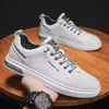 Zapatos de Hombre Primavera Nuevo Transpirable Zapatos Blancos Zapatos de Estudiante para Hombre Versión Coreana Versátiles de Cuero Deportivos Casuales Tenis Zapatos de Moda