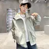 Chaqueta para Niños Colección Primavera y Otoño Nueva Primavera Elegante Cortavientos Infantil para Niños Mayores Versión Coreana Atractiva