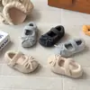 Zapatos de Niña 2025 Nuevos Invierno Zapatos Peludos para Niños Forrados de Felpa Zapatos de Algodón Cálidos y Gruesos Casuales Zapatos Tipo Gorro para Bebé