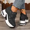 Zapatos de Mujer Talla Grande con Aumento Oculto de Altura, Estilo Coreano Otoño/Invierno 2025 con Cordones, Suela Gruesa, Deportivos Casuales, Zapatos de Cuña