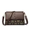 Bolso Pequeño Cuadrado de Moda Tendencia con Textura, Bolso de Mujer, Bolso de Hombro Cruzado Estampado Exquisito de Lujo Ligero, Bolso de Axila para Mujer de Mediana Edad, Transfronterizo