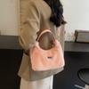 Bolsos de Peluche Transfronterizos para Mujer 2026 Otoño e Invierno Bolsos de Mano de Moda Bolsos de Hombro Cruzados Dulces para el Trabajo Bolsos Peludos