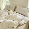 Conjunto de Cama de Algodão Lavado Cloud-Sense Classe A Quatro Peças Capa de Edredom Floral Pequeno Lençóis Colcha Conjunto de Três Peças para Dormitório Universitário