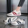 Sapatos Brancos da Moda Magic Export 2025 Outono e Inverno Novos Sapatos Casuais de Bico Redondo Estilo Coreano Tendência Sapatos de Treinamento Moral para Estudantes para Mulheres