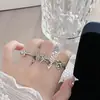 Anillo Abierto Geométrico Exquisito de Circonita Super Hada Elegante Europeo y Americano para Mujer Nicho de Alta Gama Apilable Colorido Tesoro Versátil