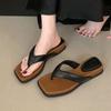 Chanclas de cuña con plataforma alta para mujer, nuevo estilo Verano 2026, adecuadas para usar con faldas, Chanclas de dedo para la playa