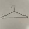 Suministro de Fábrica Percha Enrollable de Alambre Delgado Simple Sólida Duradera Antideslizante Percha para Ropa Percha para Ropa de Supermercado Extranjero