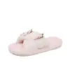 Pantuflas de felpa de talla grande para invierno, cómodos para casa lindos, pantuflas planas de algodón con tira cruzada, talla 43, zapatos de comercio exterior