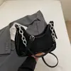 Bolso de Alto Valor Estilo Coreano Otoño 2026 Nuevo Lanzamiento Bolso de Cadena de Nicho Bolso Baguette para Debajo del Brazo Bolso de Hombro Sencillo y Elegante Bolso Cruzado