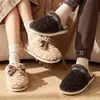 Nuevas Pantuflas de Algodón Vintage con Lazo para Invierno 2026 para Mujer, Pantuflas de Felpa de Moda para el Hogar para Parejas de Hombres