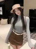 Camiseta Básica Versátil de Color Sólido para Mujer 2026 Otoño Nuevo Estilo Super Bonita Cuello Alto Manga Larga Top Base