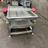 Pantalla vibratoria de drenaje para frutas y verduras venta directa máquina automática comercial de deshidratación de verduras suministro máquina de drenaje vibratorio de sacudida