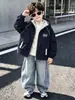 Chaqueta acolchada para niño otoño e invierno 2026 nuevo cortavientos infantil elegante estilo coreano ropa de invierno para bebé niño ropa con capucha