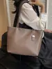 Bolso de mano retro transfronterizo de gran capacidad, bolso de hombro o axila simple y versátil, nuevo bolso de mano de moda europeo y americano para mujer