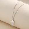 Collar de cruz de plata de ley 925 con colgante de moissanita microincrustada, cadena para la clavícula, joyería chapada en oro de 18k para mujer, comercio exterior transfronterizo