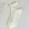 Novas Meias Sociais Curtas de Algodão Femininas para Primavera e Outono, Sapatos Birkenstock Versáteis, Meias para Gestante Color Sólida Confortáveis e Respiráveis Estilo College Preguiçoso, Comprimento até o Meio da Panturrilha