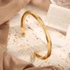 Pulsera Transfronteriza de Venta Caliente de Personalidad Europea y Americana Torcida Geométricamente de Acero Inoxidable Pulsera Simple Abierta con Hueco de Acero de Titanio para Pareja