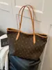 Bolsa Tote de Gran Capacidad, Elegante y Versátil para Mujer, Nuevo Modelo 2026, Alto Valor Estético, Bolso de Hombro Ligero para el Día a Día