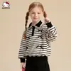 Moletom de Primavera para Meninas 2026 Novo Estilo Kuromi Moletom Listrado Preto e Branco com Detalhe de Laço para Crianças Mais Velhas