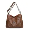Bolso de Piel Suave para Mujer 2026 Estilo Nuevo Transfronterizo Textura de Piel Multicapa Bolso para Madre de Mediana Edad Gran Capacidad Bolso de Hombro Cruzado de Cuerpo Bolso de Moda