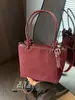 Bolso de Hombro Tipo Cubo de Alta Gama para Mujer, Modelo Nuevo Versátil y de Moda Otoño/Invierno 2026 Bolso Cruzado de Nicho