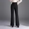 Pantalones elegantes y estilizados para mujer, forrados de polar, ligeramente acampanados, colección otoño/invierno 2026, de cintura alta, que cubren las caderas, acampanados con una caída fluida, adecuados para el trabajo y el uso casual