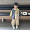 6161 Conjunto de Otoño para Niños 2026 Nuevo Fresco y Elegante Estilo Coreano Conjunto de Tres Piezas de Chaqueta Camisa para Niños Ropa de Primavera y Otoño para Bebé