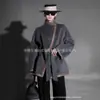 Novo Estilo Pele de Ovelha Costurada à Mão com Borda de Contas Design Lapela Cachecol Quente Casaco de Lã para Mulheres, Capa de Nicho Roupa Exterior de Lã