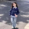 Estilo Coreano Versátil Moderno Bloque de Color Rayas Patchwork Cuello Polo Falso Dos Piezas Top Conjunto de Pantalones Vaqueros Estilo Coreano