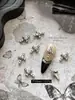 Acessórios de Unha Cruzados de Liga Estilo Punk Retrô Brilhantes Coração Gótico Strass para Unhas Acessórios Vestíveis 3D Atacado