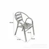 Conjunto de mesa e cadeiras de aço inoxidável, adequado para cafeterias, restaurantes e espaços de reunião casuais; mesa redonda com braços, conjunto de móveis de jantar comercial