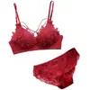 Ropa interior para mujer con copa triangular bordada de encaje, Sujetador inalámbrico transpirable push-up para pecho pequeño, Sujetador fino sexy con almohadillas en el pecho