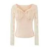 Camiseta Feminina de Renda Patchwork com Decote V e Manga Longa Pure Desire, Outono/Inverno, Slim Fit, Estilo Doce, Camada Base Fina