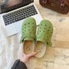Zapatos Birkenstock de Suela Gruesa Zapatillas de Media Puntera Baotou Zapatos de Mujer para Exterior 2025 Nuevo Primavera & Otoño Zapatillas Retro de Agujero en la Pared para Mujer