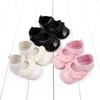 Zapatos de princesa de encaje de moda color liso para bebé de 0 a 1 año suela suave piel sintética zapatos para niños pequeños velcro BHX3106
