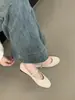 Sapatos de Ballet Fada Doudoushow Primavera e Outono 2024 Novo Bico Redondo Boca Rasa Fivela de Uma Linha Salto Baixo Sapatos Mary Jane