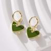 Pendientes Frescos Elegantes Blancos de Gota de Aceite para Mujer Diseño Nicho Pendientes Exquisitos de Alta Gama Pendientes de Hebilla Francesa para la Oreja